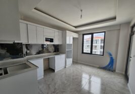 Yaşar Doğu Caddesinde Lüks 3+1 Daire